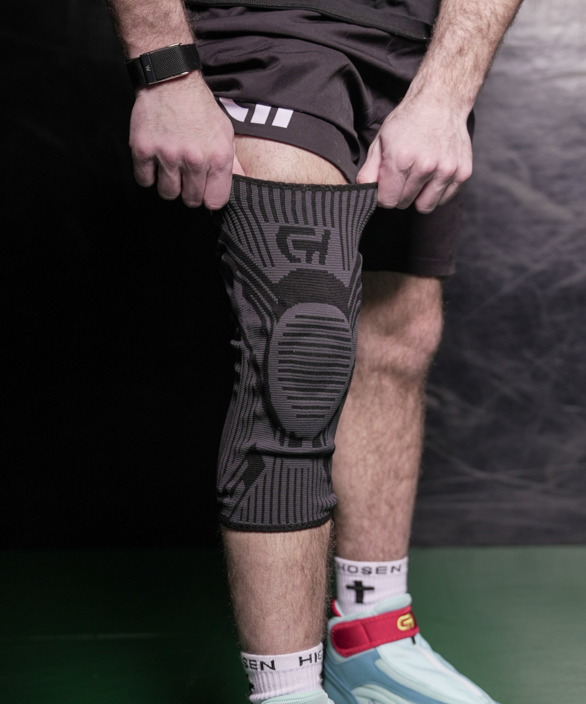 Black Knee Pad (2nd Generation) - Suplay.com