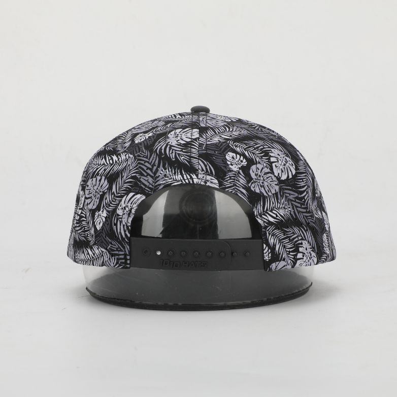 5‑Panel Hat performance hat with Leather Patch - Suplay.com